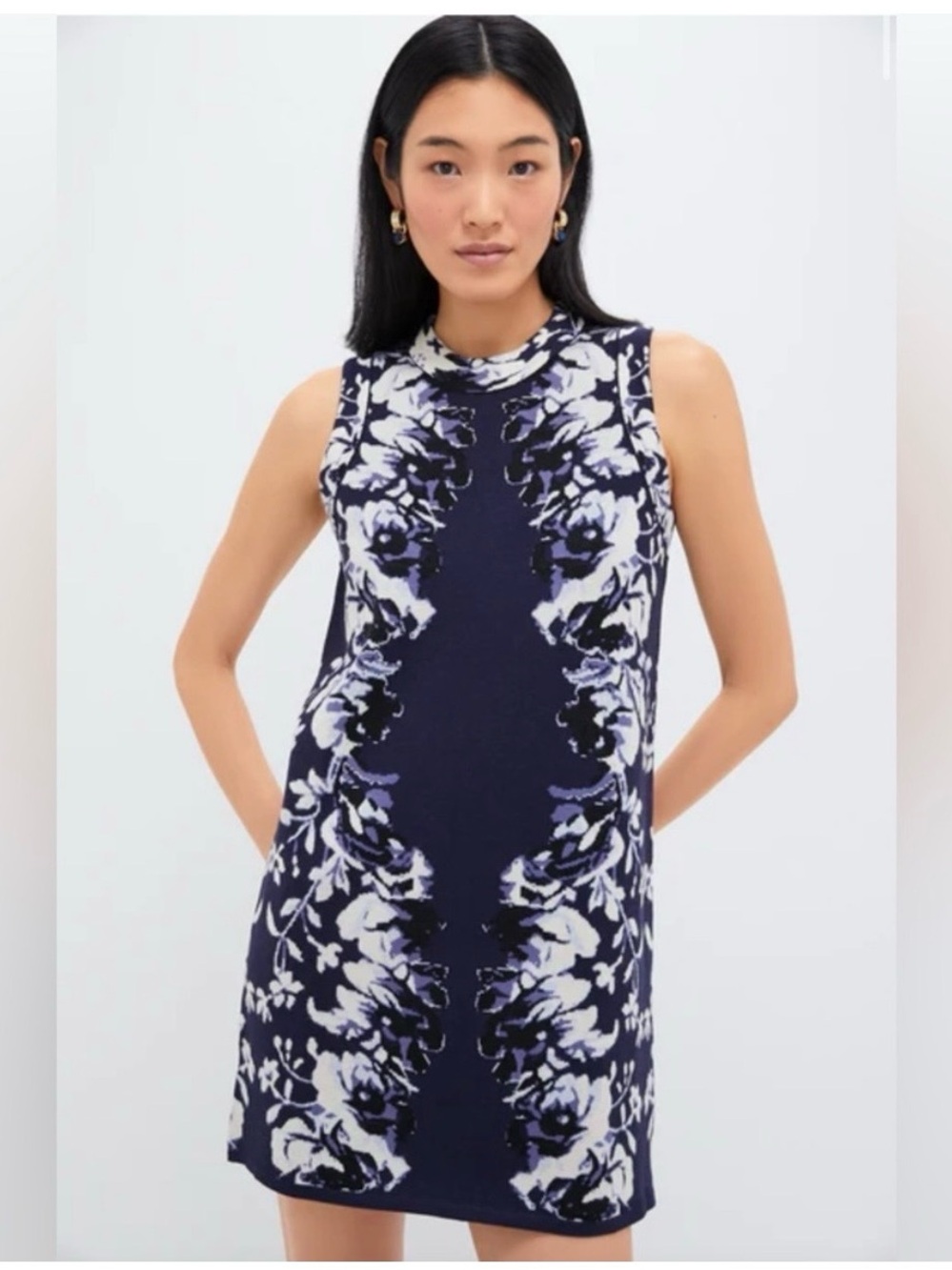 Tuckernuck Navy and White Floral Sleeveless Mini Dress